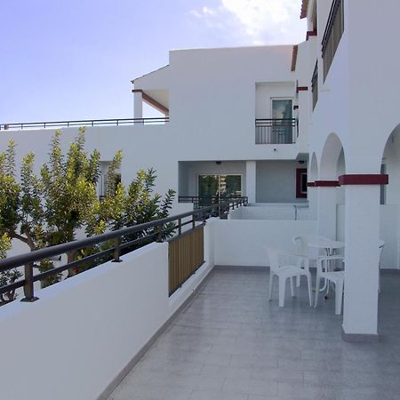 Apartamentos Playa Es Cana Экстерьер фото